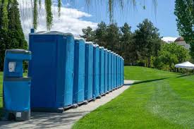 Types of Portable Toilets We Offer in West Palm Beach, FL